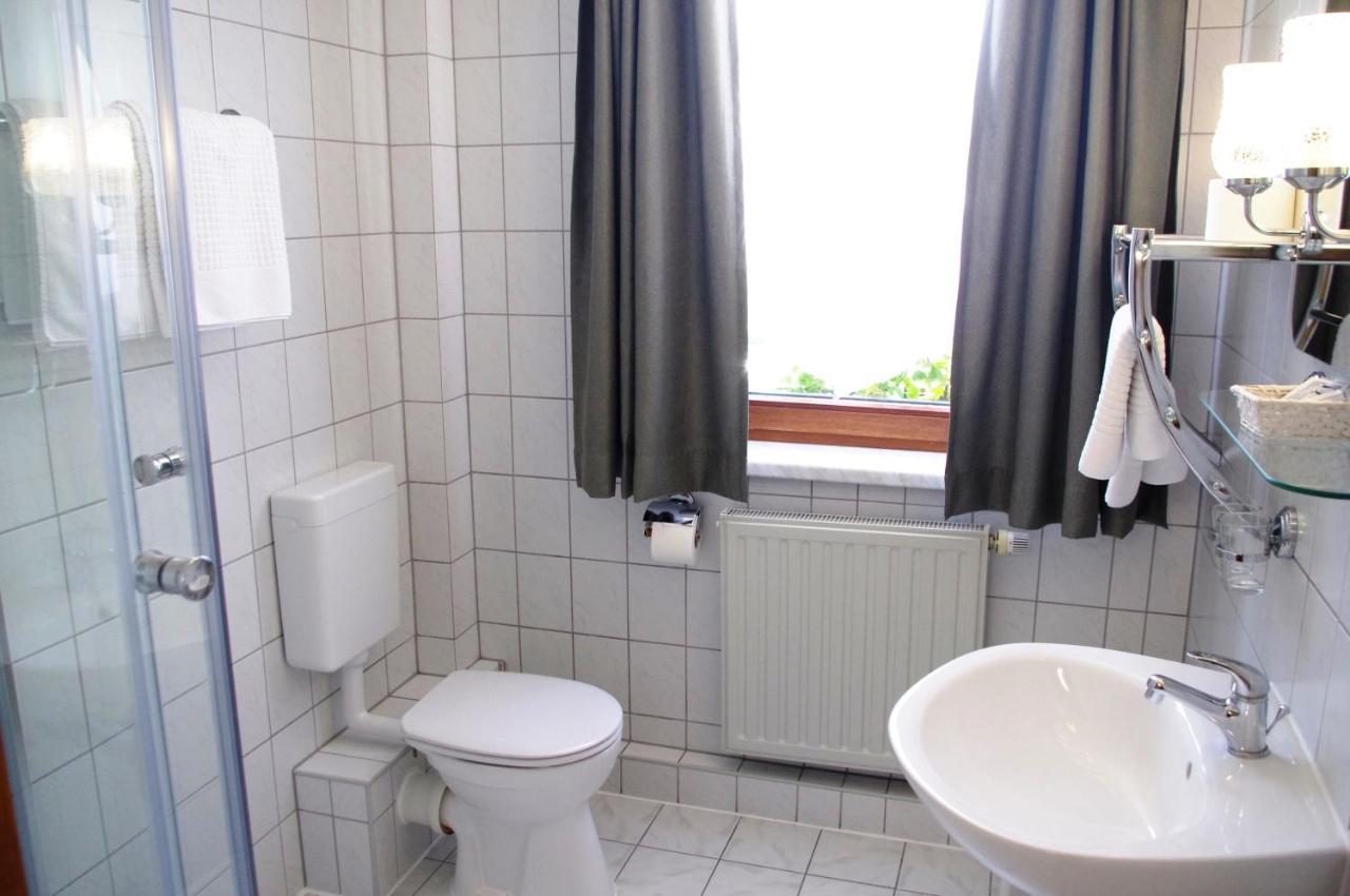 Hotel Gasthof Zum Walfisch Klingenthal Luaran gambar