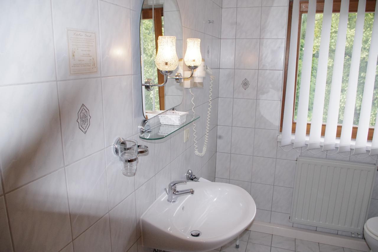 Hotel Gasthof Zum Walfisch Klingenthal Luaran gambar